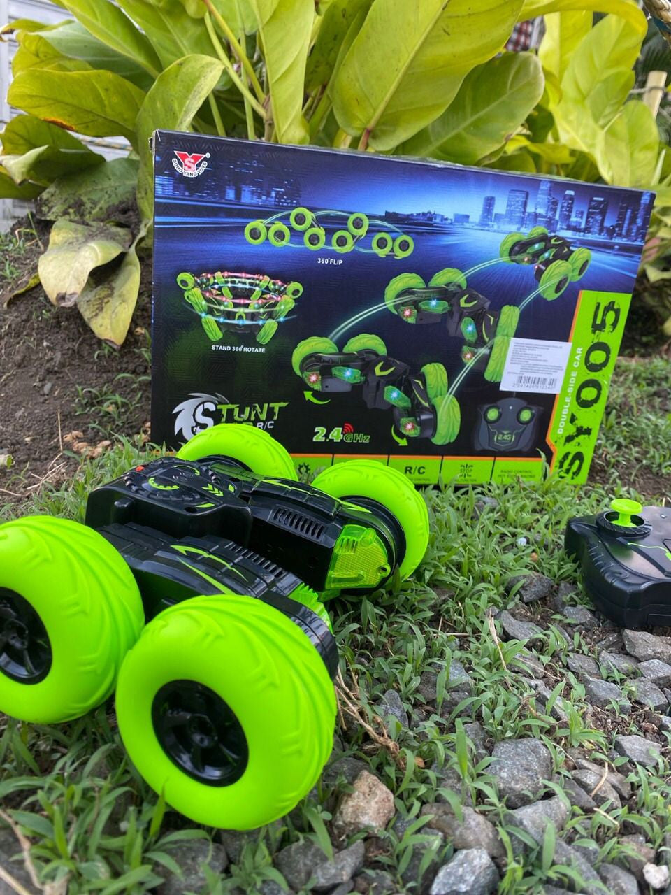 Gray helmet for bikers